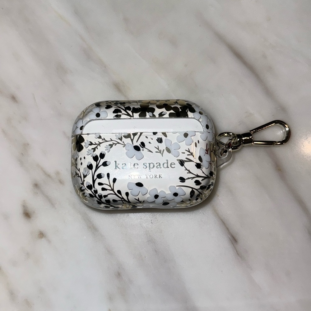BRAND NEW! Kate Spade AirPods Pro case (1st and 2nd generation)